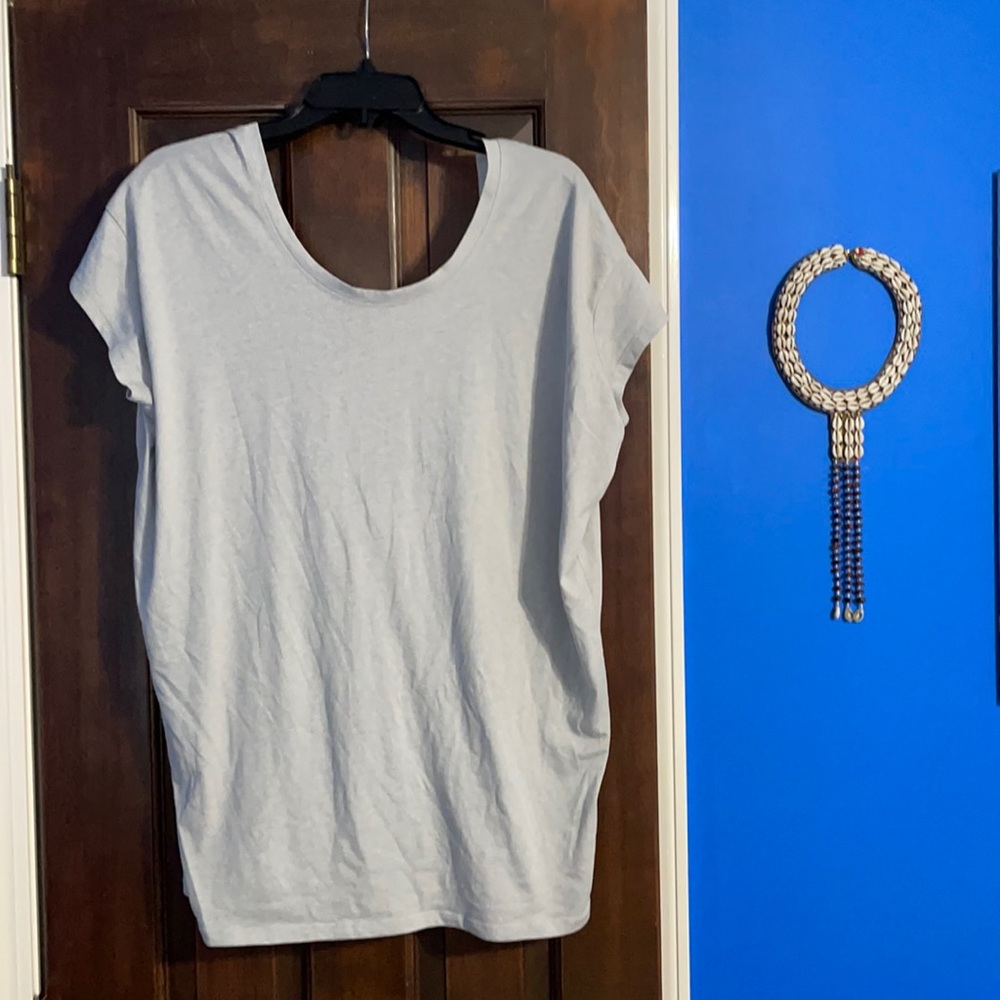 Fabletics shirt